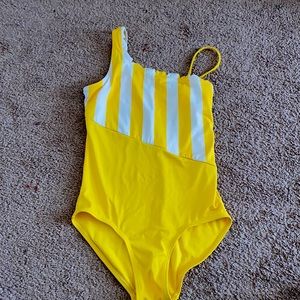 Bathing suit